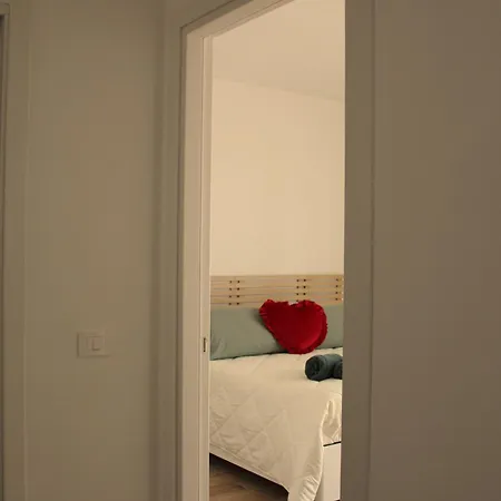 Solis 22 Bari