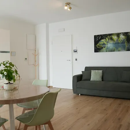 Apartment Solis 22 *